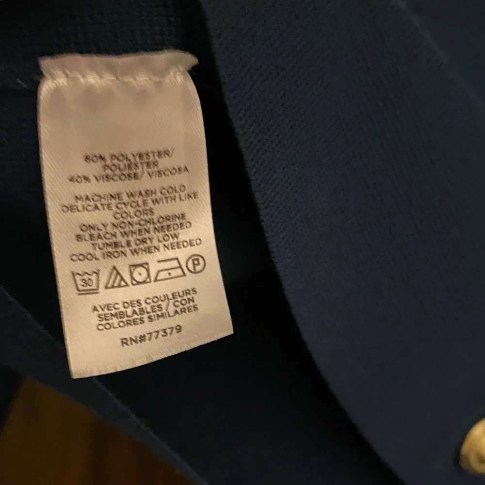 MaxMara Deep Blue Blazer with Gold Buttons - Picture 4 of 4